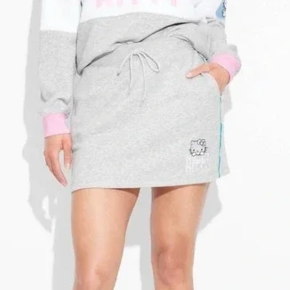 NWT embroidered Hello Kitty mini skirt